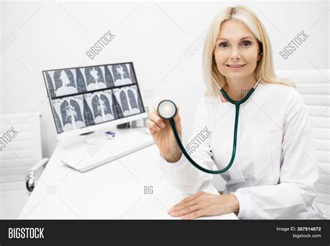 Doctor Stethoscope Image & Photo (Free Trial) | Bigstock