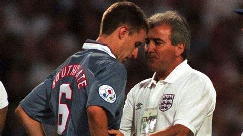 Terry Venables hailed one of England's greatest managers as stars pay ...