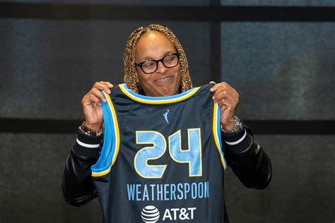 WNBA: Weatherspoon looks to “stir things up” as Chicago Sky head coach ...