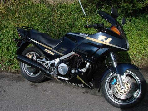 YAMAHA FJ1200 - BOL D'OR MOTORCYCLES