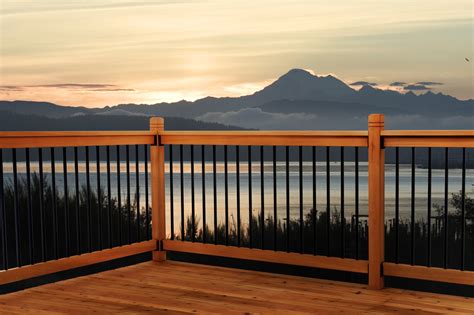 Somerset Deck Railing Kit | Vista Railing Systems