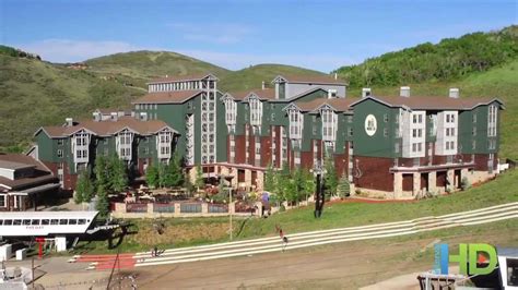 Marriott's MountainSide - Utah, Park City and Snowbird - YouTube