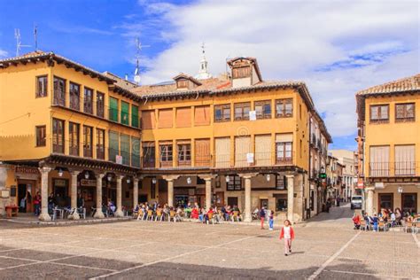 The Market Square (Plaza Mayor) in Tordesillas, Spain. Editorial Photo - Image of world, treaty ...