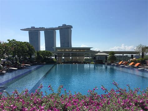 Review: The Fullerton Bay Hotel, Singapore