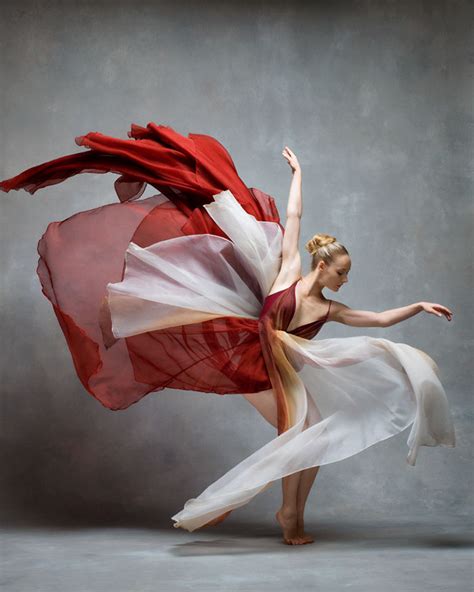 Impressive photo shoot of contemporary dance art – Vuing.com