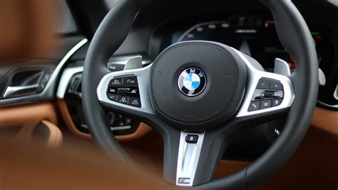 2021 BMW 5 Series Interior Review | The mature choice - Happy With Car