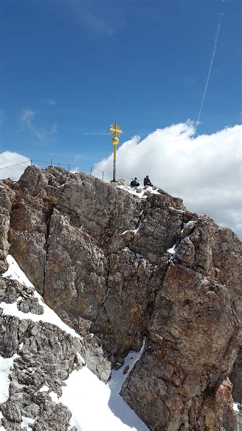 Zugspitze,summit cross,summit,cross,zugspitze massif - free image from needpix.com