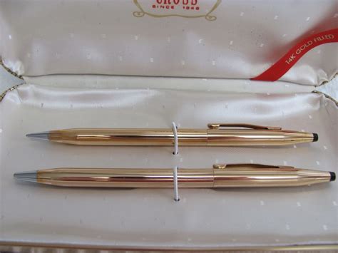 14K Gold Filled Vintage Cross Pen and Pencil Set 1967