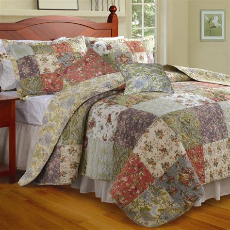 Full / Queen size 100% Cotton Floral Paisley Reversible Quilt Set