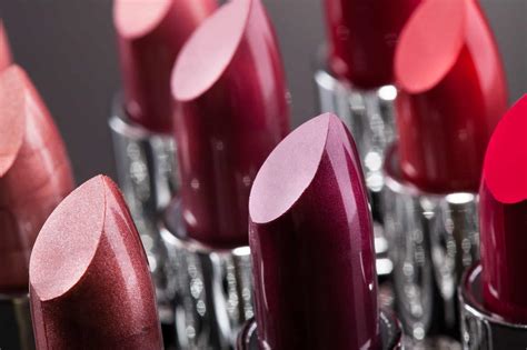 What Are The Types Of Lipstick | Lipstutorial.org