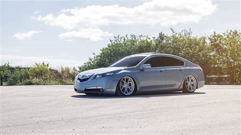 Acura TL Gets Custom Suspension Setup and Beautiful Rims by Rotiform — CARiD.com Gallery