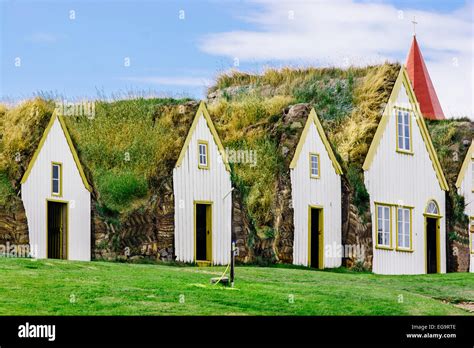 Turf houses at Glaumbaer folk museum, Iceland Stock Photo - Alamy