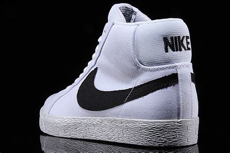 Nike SB Zoom Blazer Mid Canvas