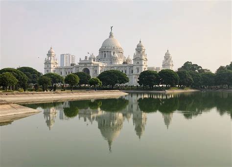 Exploring India: 5 Interesting Places to Visit in Kolkata - Out & Across