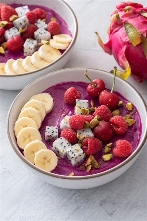 Dragon Fruit Smoothie Bowl - Weelicious