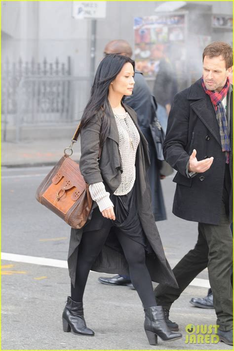 Lucy Liu: 'Elementary' Pilot with Jonny Lee Miller!: Photo 2640953 | Jonny Lee Miller, Lucy Liu ...