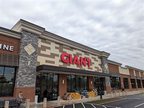 TOUR: GIANT Food Stores - Doylestown, PA