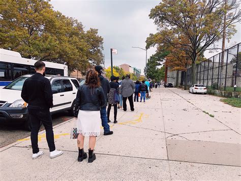 Standing in Line With Other New Yorkers for Early Voting: It’s Not as Bad as You Think – Falling ...