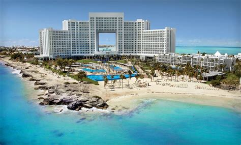 All-Inclusive Getaway with Airfare in - Cancún, Quintana Roo, null, Mexico | Groupon