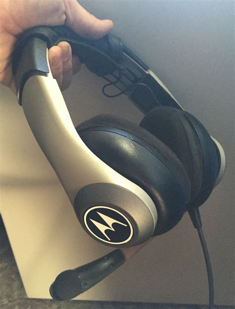 What type of Motorola Headset??? | Collectors Weekly