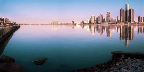 270+ Detroit Skyline Sunrise Stock Photos, Pictures & Royalty-Free Images - iStock