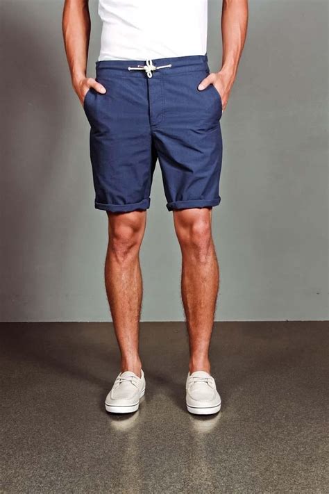 26 Cool and Stylish Bermuda Shorts for Men This Season Boat Shoes ...