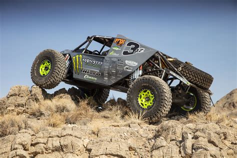 Making A Monster: Wayland Campbell's All-New 4400 Ultra4 Racing Car | DrivingLine