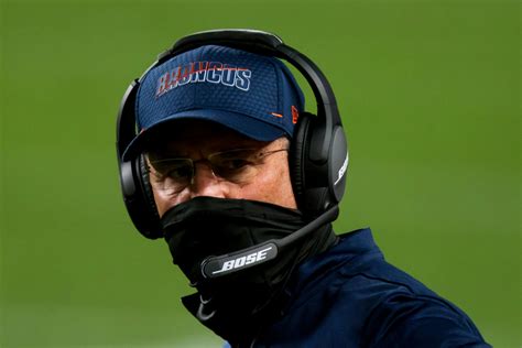 Broncos coach Vic Fangio defends not using timeouts on Titans’ winning ...