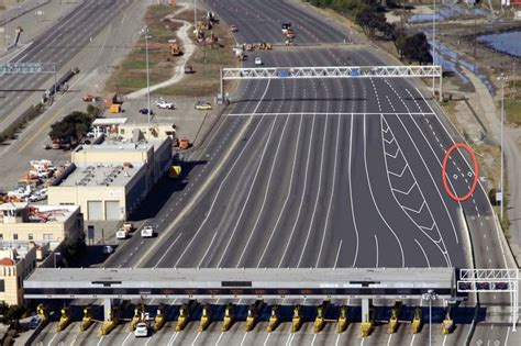 How to Navigate the Bay Bridge Toll Plaza Cluster-F - 7x7 Bay Area