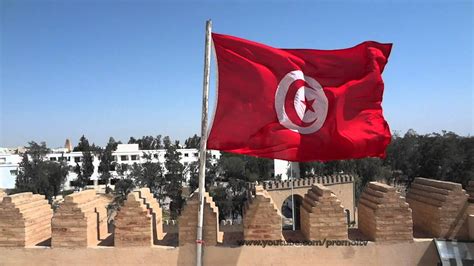 Le drapeau de la Tunisie - YouTube