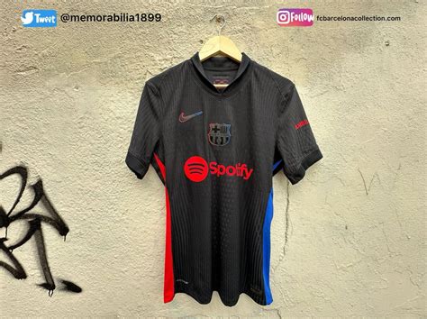 FC Barcelona 2024-25 Away Kit