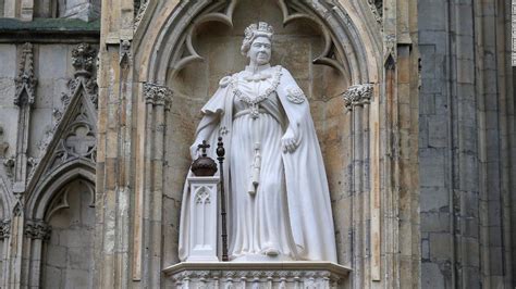 Queen Elizabeth II: King Charles unveils first posthumous statue of his ...