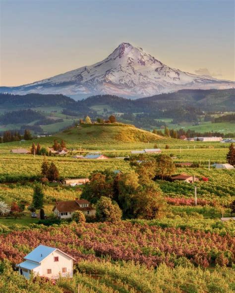 10 CHARMING Oregon SMALL TOWNS You Can't Help But Love