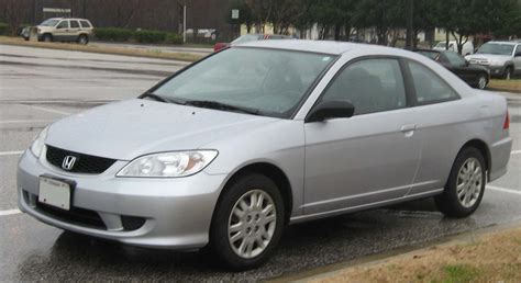 File:04-05 Honda Civic LX coupe.jpg - Wikimedia Commons