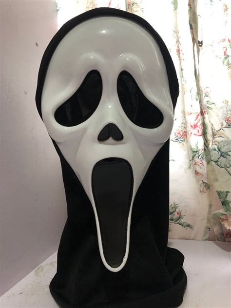 GHOSTFACE MASK as SEEN IN SCREAM 5, Hobbies & Toys, Memorabilia & Collectibles, Vintage ...