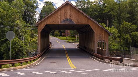 Quechee Covered Bridge Photograph by Scenic Vermont Photography - Fine Art America