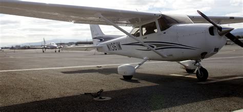 C172 G1000 at San Carlos — JATO Aviation Cirrus Platinum Training Center