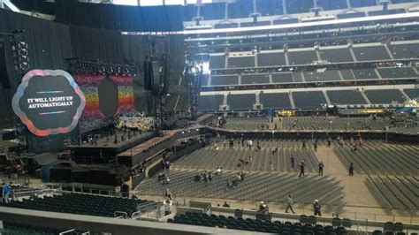 concert photos at At&t Stadium