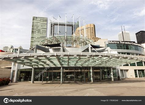 Metro Toronto Convention Centre – Stock Editorial Photo © philipus ...