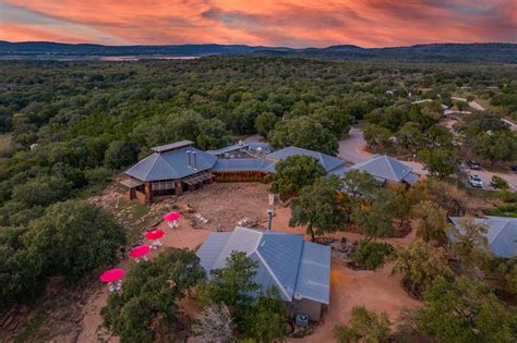 Canyon of the Eagles | Nature-based resort outside Austin and Dallas Texas