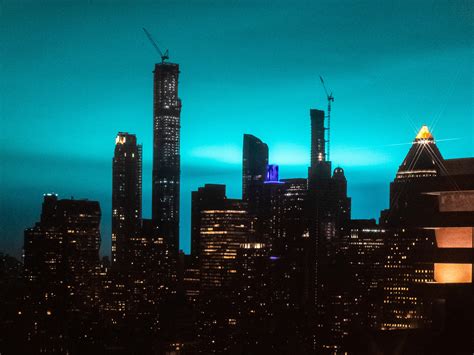 'No Evidence Of Extraterrestrial Activity,' NYPD Says As City Is Bathed ...