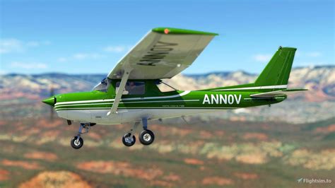 Asobo Cessna 152 Reims Green (clean & used) for Microsoft Flight Simulator | MSFS