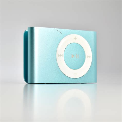 iPod shuffle (Generation 2, light blue, Late 2007) – mattjfuller.com