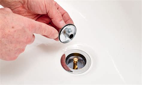 How To Remove A Bathtub Drain Stopper