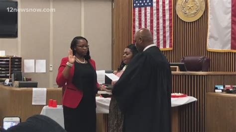 Jefferson County judge swears in his own daughter as Beaumont municipal judge | 12newsnow.com