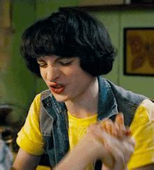 Mike Wheeler Stranger Things GIF - Mike Wheeler Stranger Things Finn ...