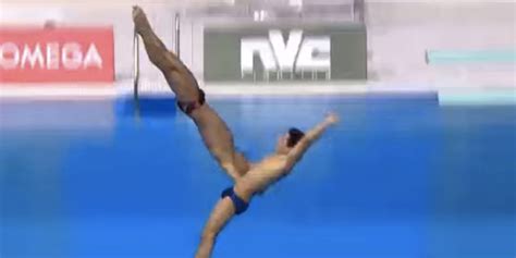 This May Be The Worst Diving Fail You Ever See | HuffPost