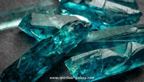 Aquamarine Meaning: Healing Properties, Benefits & Uses - Spiritual-Galaxy.com