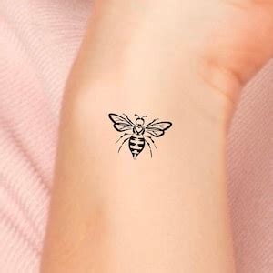 Little Bee Temporary Tattoo - Etsy