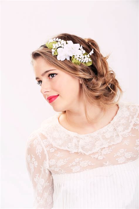 Wedding Hairstyles With Flower Headband